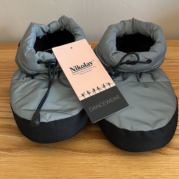 Nikolay M-75N low cut warm-up booties - Picture 2 of 4